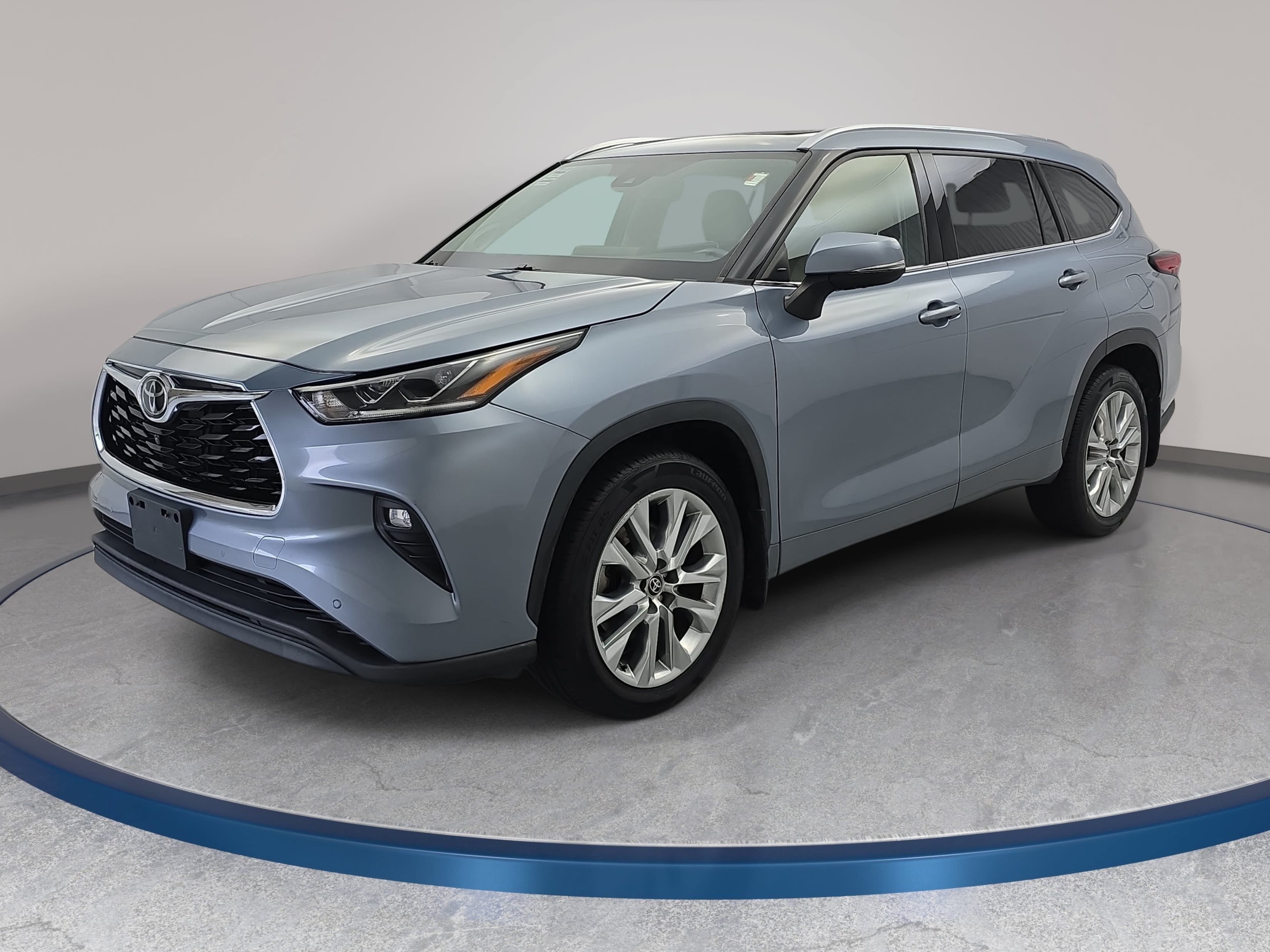 Used 2022 Toyota Highlander Limited