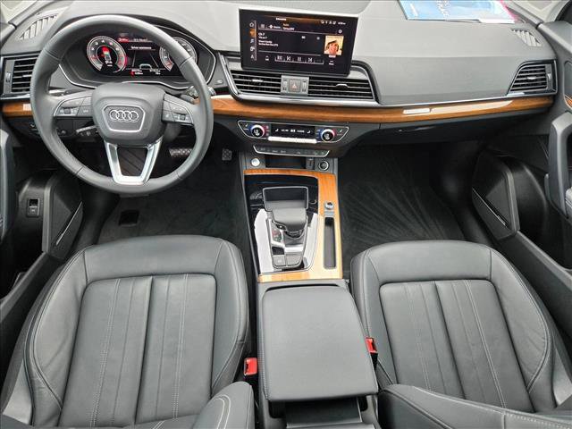 Used 2023 Audi Q5 2.0T Premium Plus w/ Premium Plus Package image 18