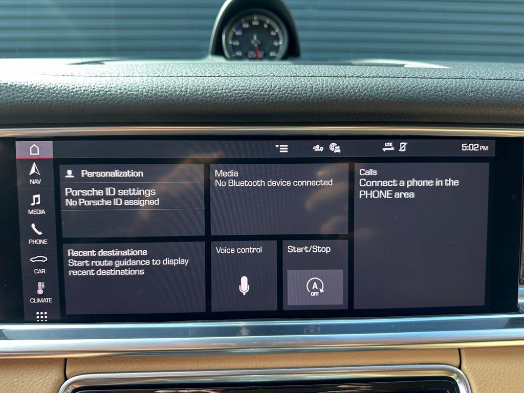 Certified 2021 Porsche Panamera 4 AWD/4WD image 35