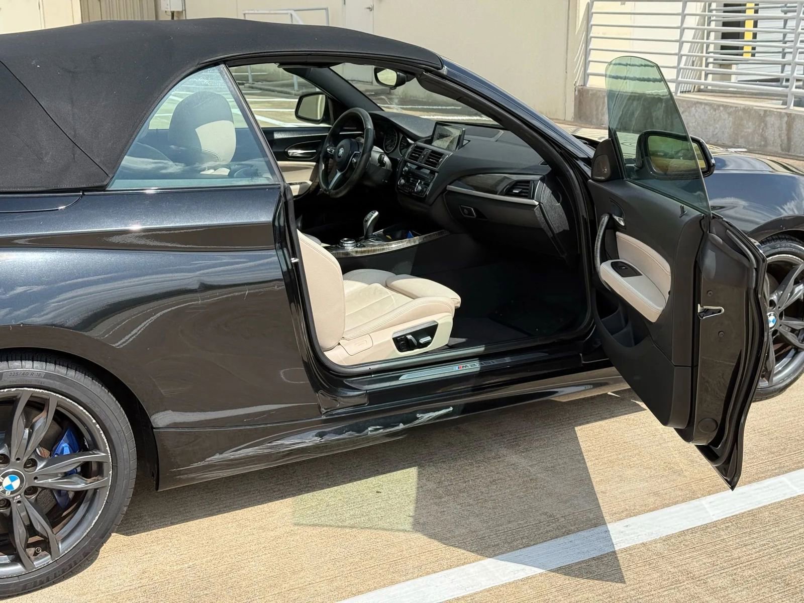 Used 2016 BMW M235i Convertible RWD image 23