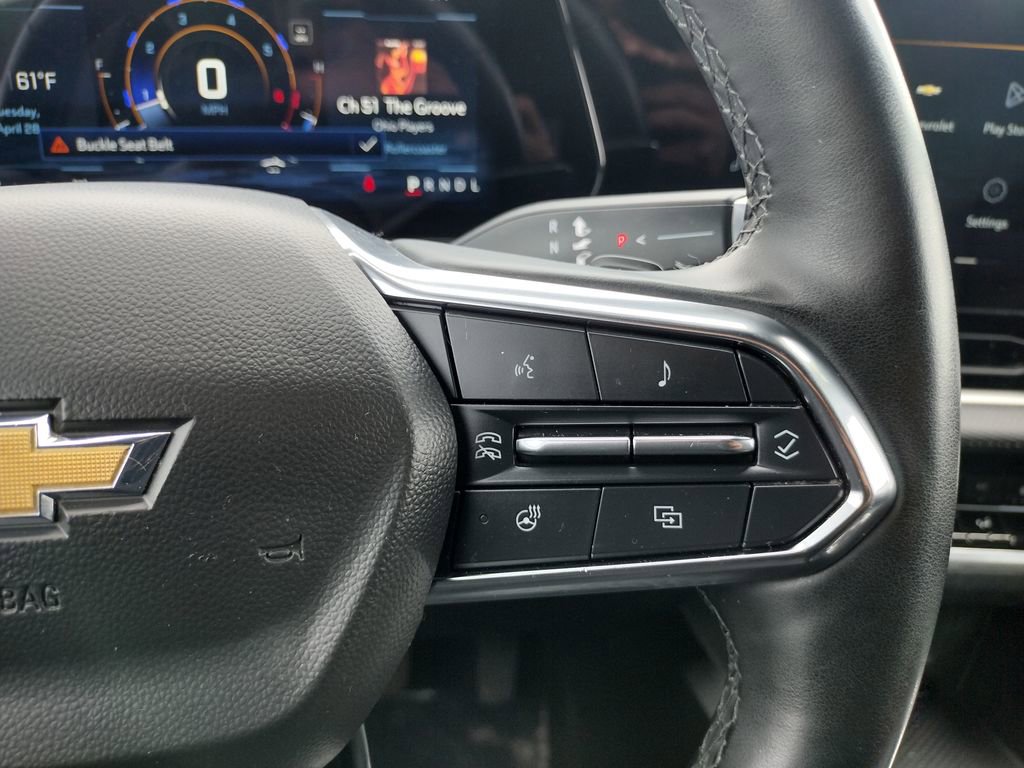 Used 2025 Chevrolet Equinox LT AWD/4WD image 23