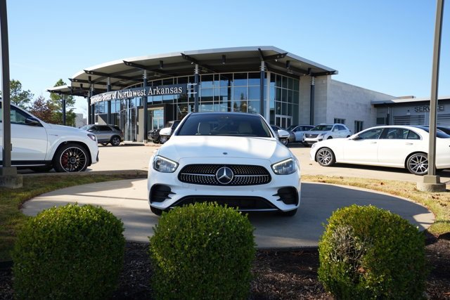 Certified 2023 Mercedes-Benz E 350 4MATIC Sedan image 2