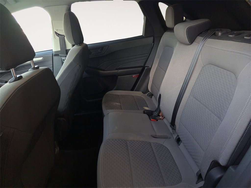 Used 2022 Ford Escape SE image 13
