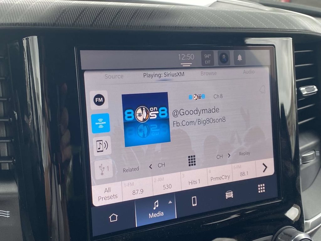 New 2026 RAM 1500 Express AWD/4WD image 46