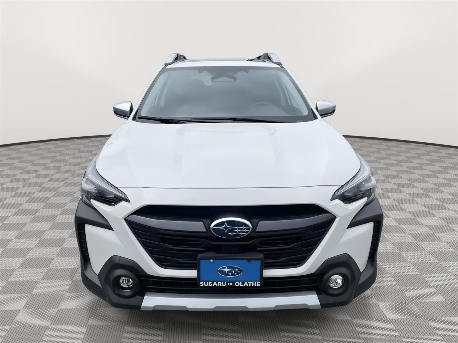 Certified 2024 Subaru Outback Touring XT AWD/4WD image 3