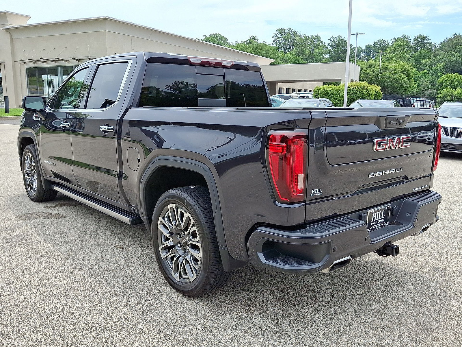 Used 2022 GMC Sierra 1500 Denali AWD/4WD image 22