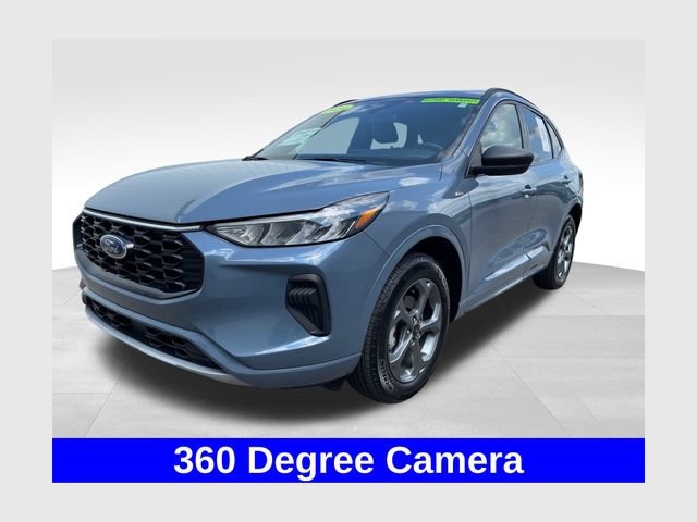 Used 2024 Ford Escape ST-Line w/ Tech Pack #1 AWD/4WD image 1