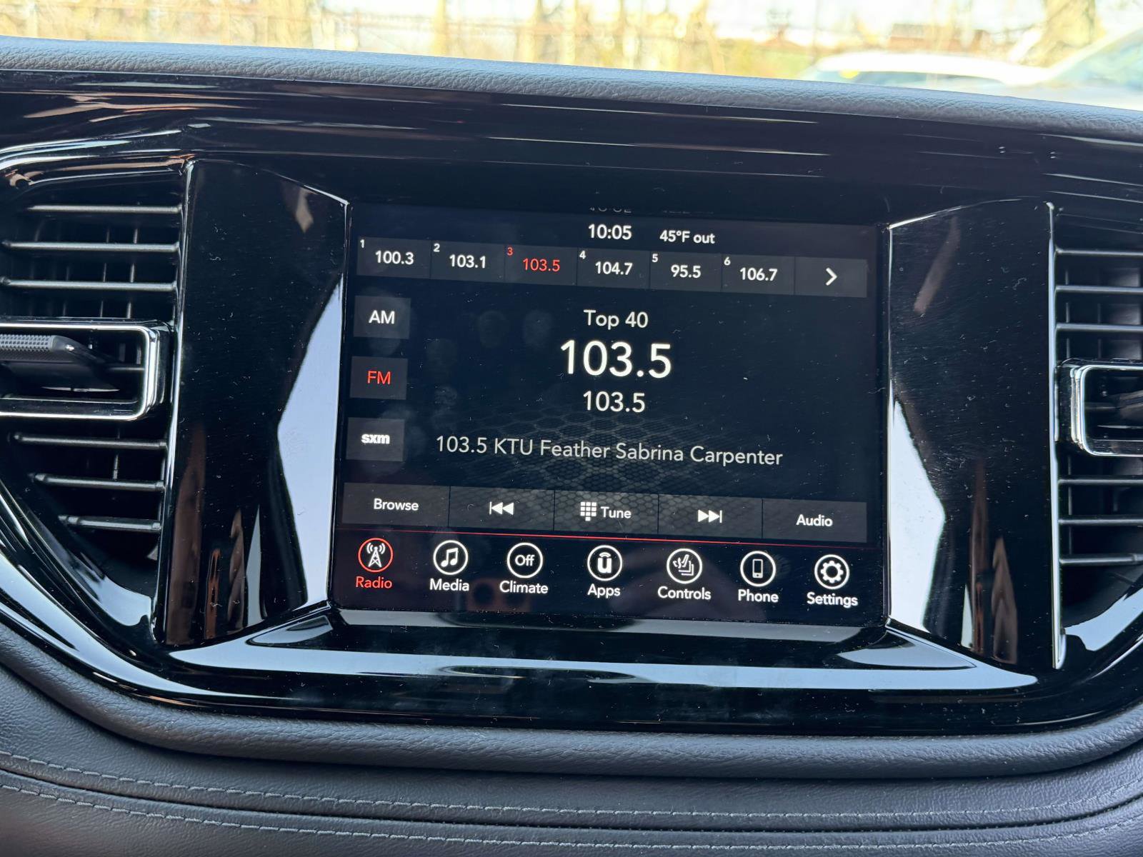 Used 2022 Dodge Durango GT image 26