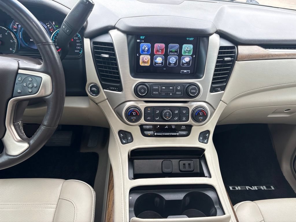 Used 2019 GMC Yukon Denali w/ Denali Ultimate Package AWD/4WD image 14
