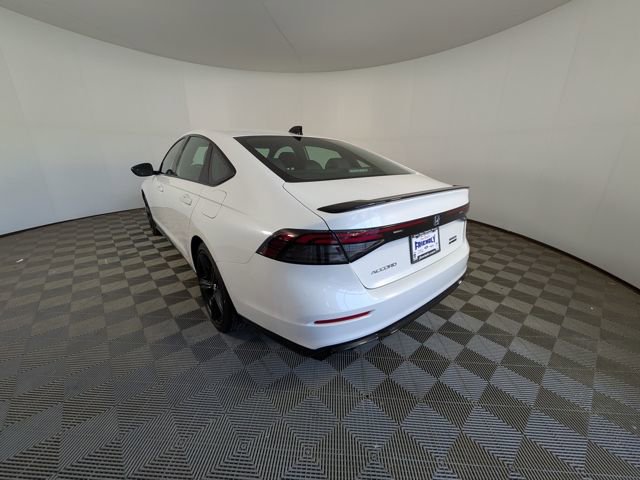 Used 2023 Honda Accord Sport image 14