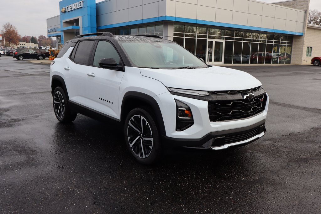 New 2026 Chevrolet Equinox RS image 2