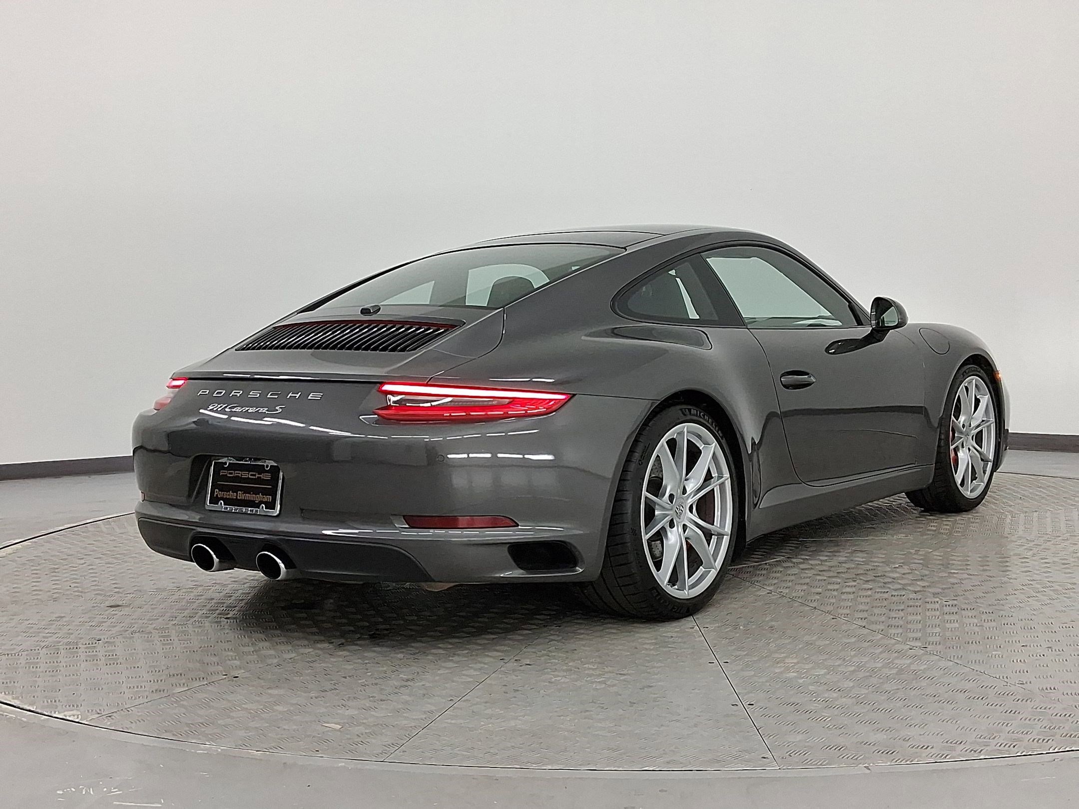 Certified 2017 Porsche 911 Carrera S image 9