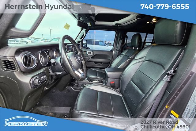 Used 2022 Jeep Wrangler Unlimited Sahara AWD/4WD image 22