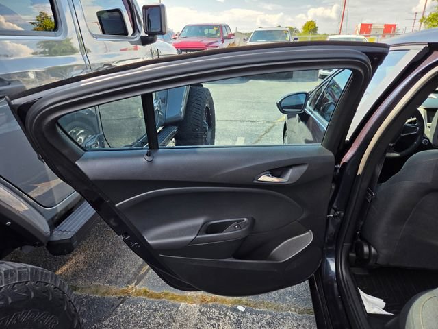 Used 2016 Chevrolet Cruze LS FWD image 15
