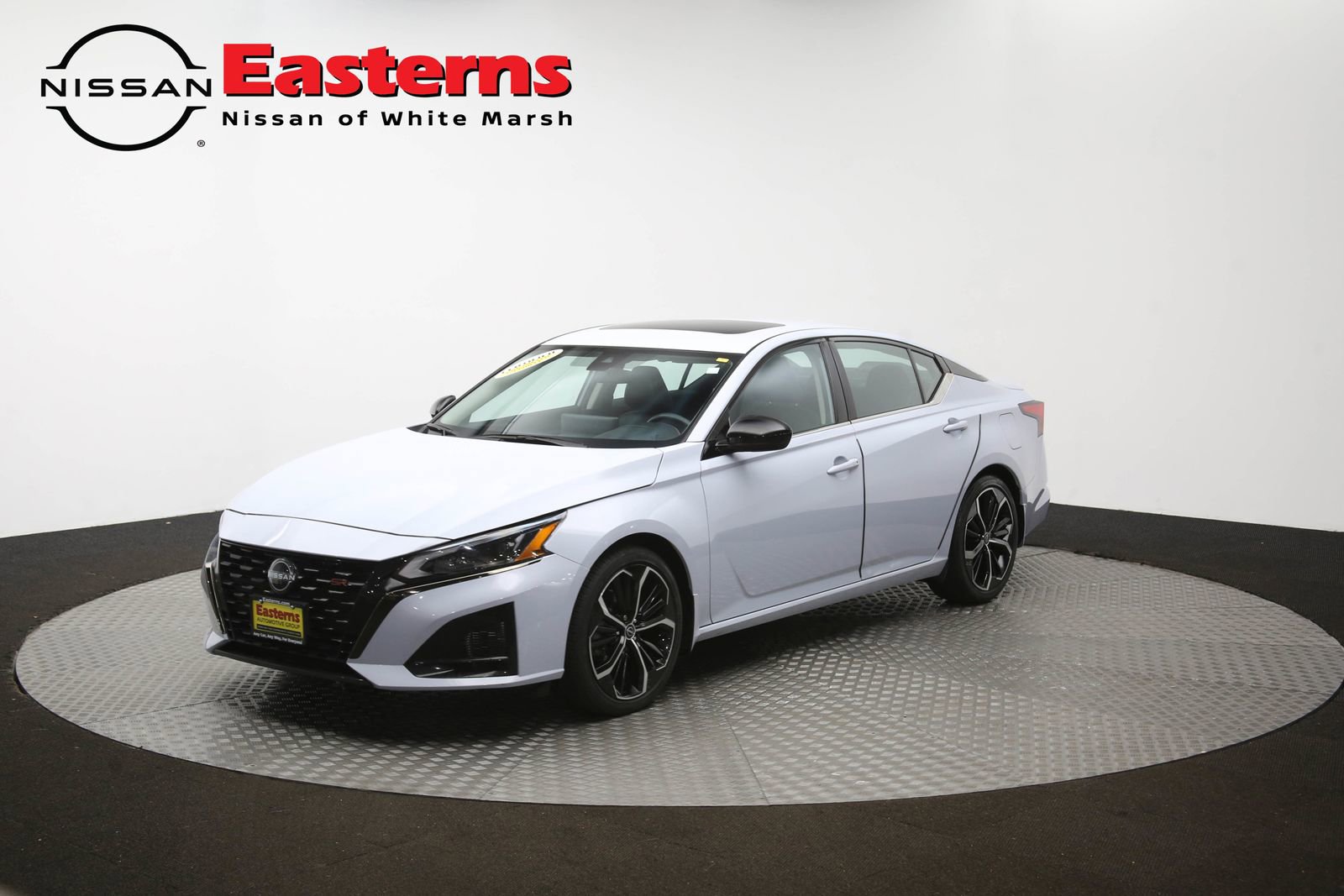 Used 2023 Nissan Altima 2.5 SR w/ SR Premium Package FWD image 55