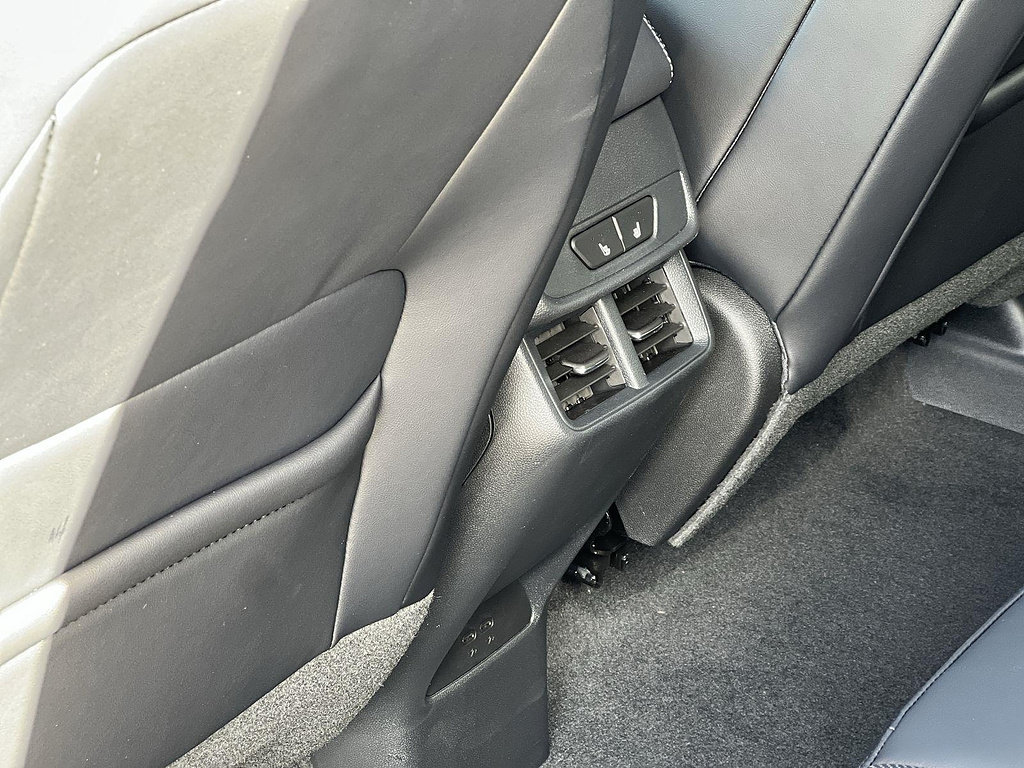 New 2026 GMC Terrain Denali AWD/4WD image 29