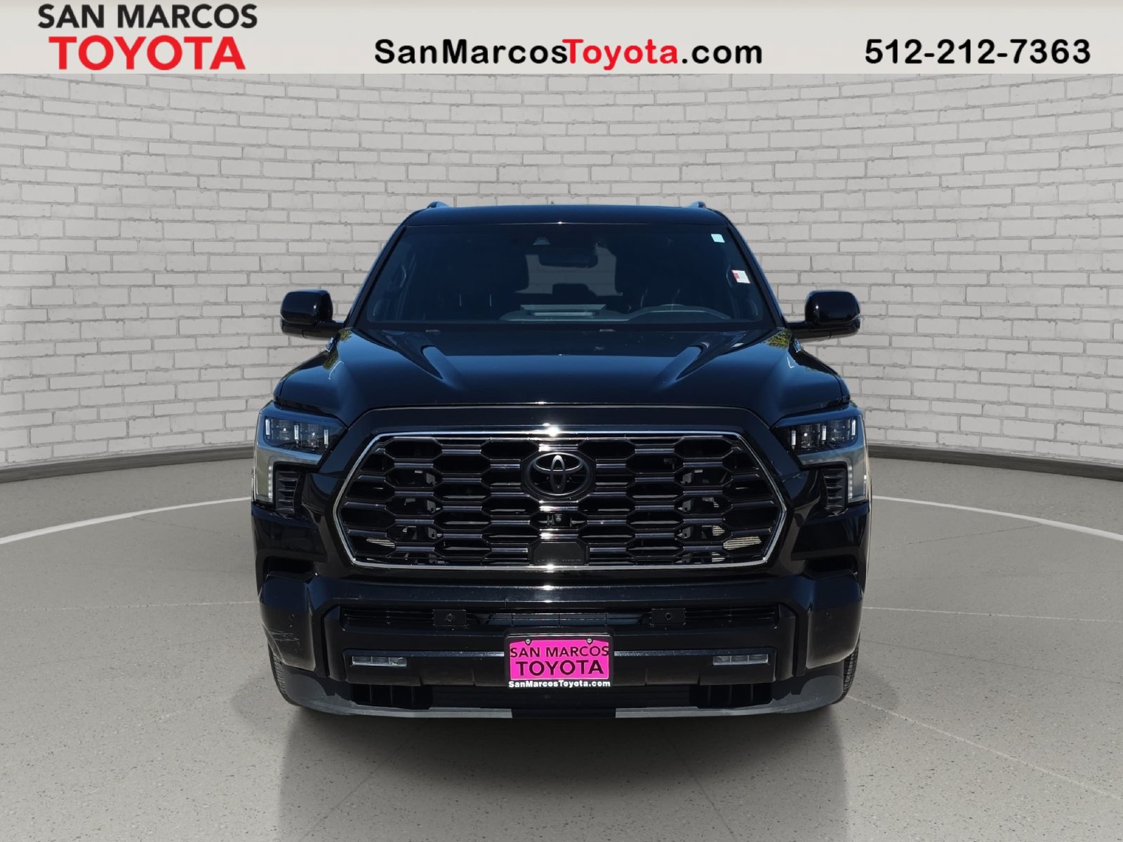 Used 2024 Toyota Sequoia Platinum AWD/4WD image 2