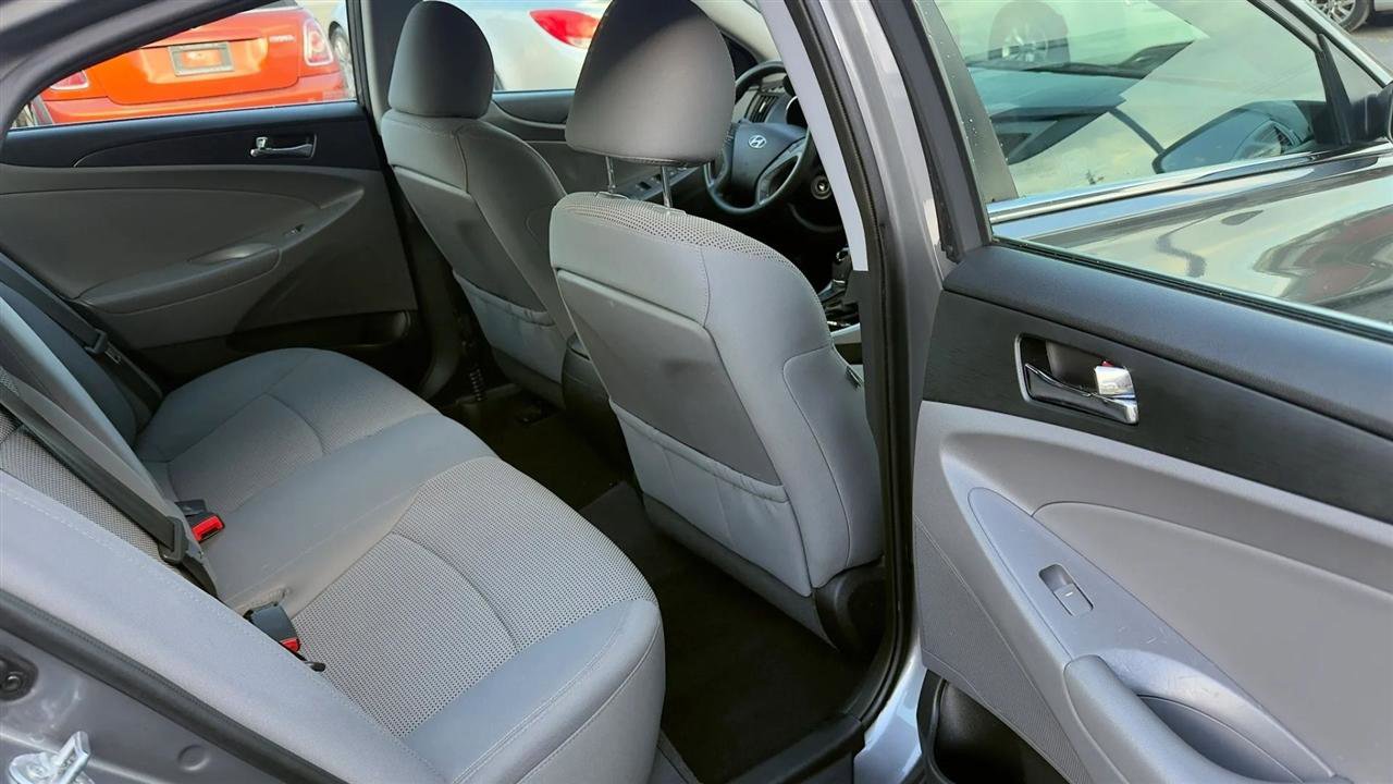 Used 2013 Hyundai Sonata GLS w/ Popular Equipment Pkg image 10