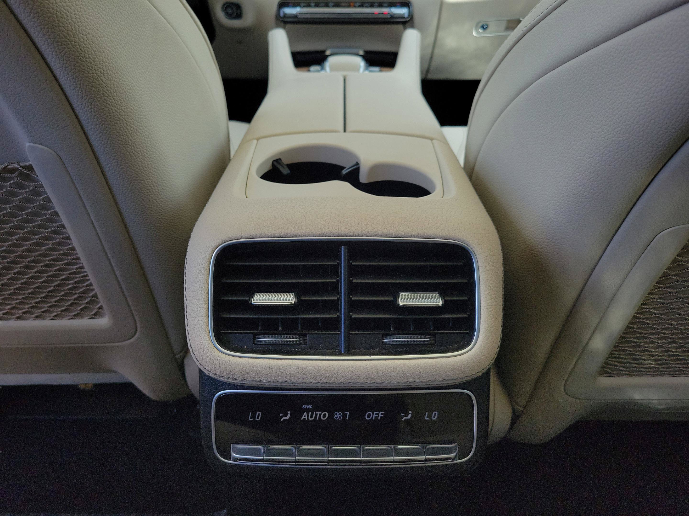 Certified 2024 Mercedes-Benz GLS 450 4MATIC image 11