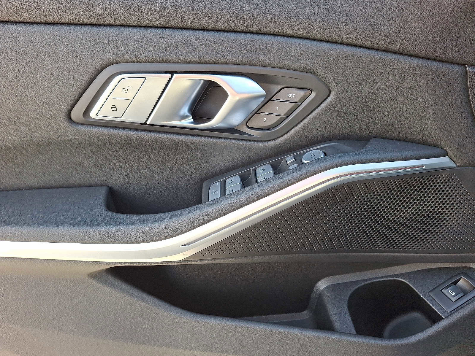 Used 2025 BMW 330i xDrive Sedan w/ M Sport Package image 12