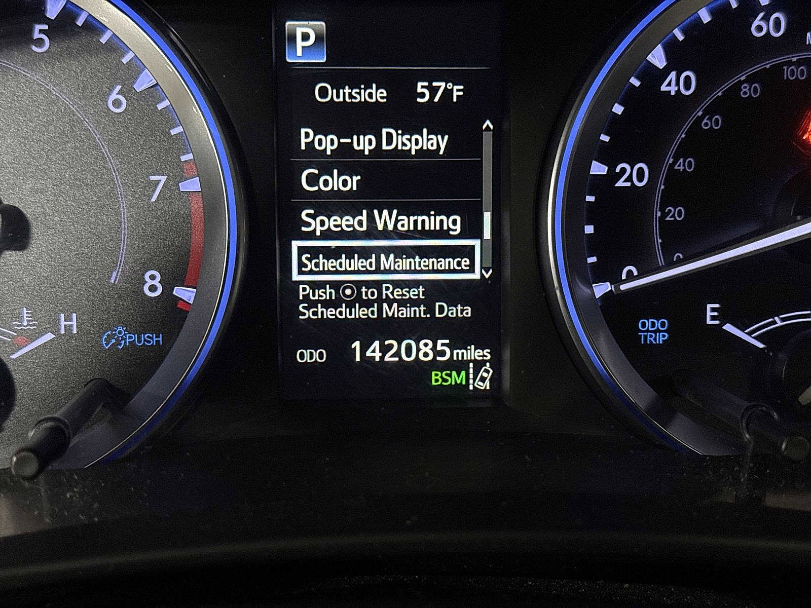Used 2019 Toyota Highlander XLE AWD/4WD image 19
