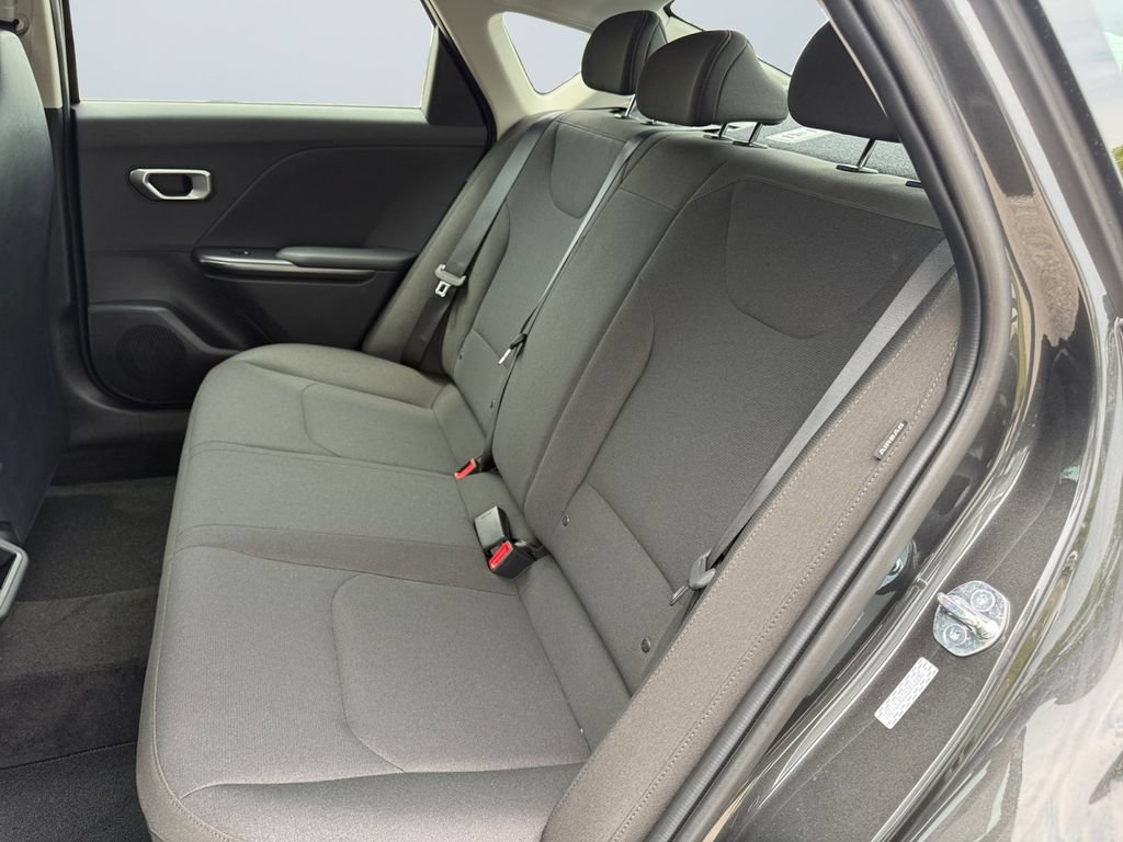 New 2026 Kia K4 FWD image 13
