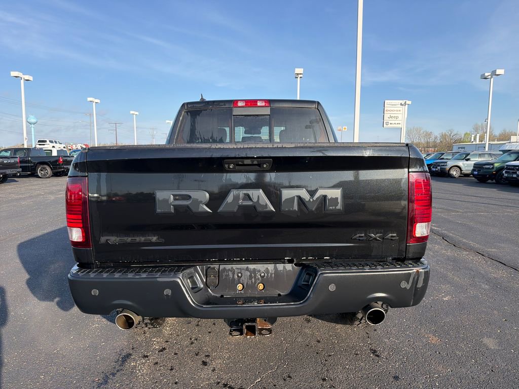 Used 2018 RAM 1500 Rebel w/ Luxury Group AWD/4WD image 4