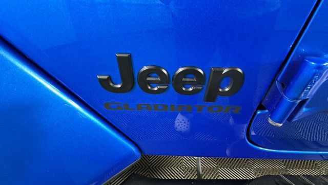 Used 2021 Jeep Gladiator Sport AWD/4WD image 9