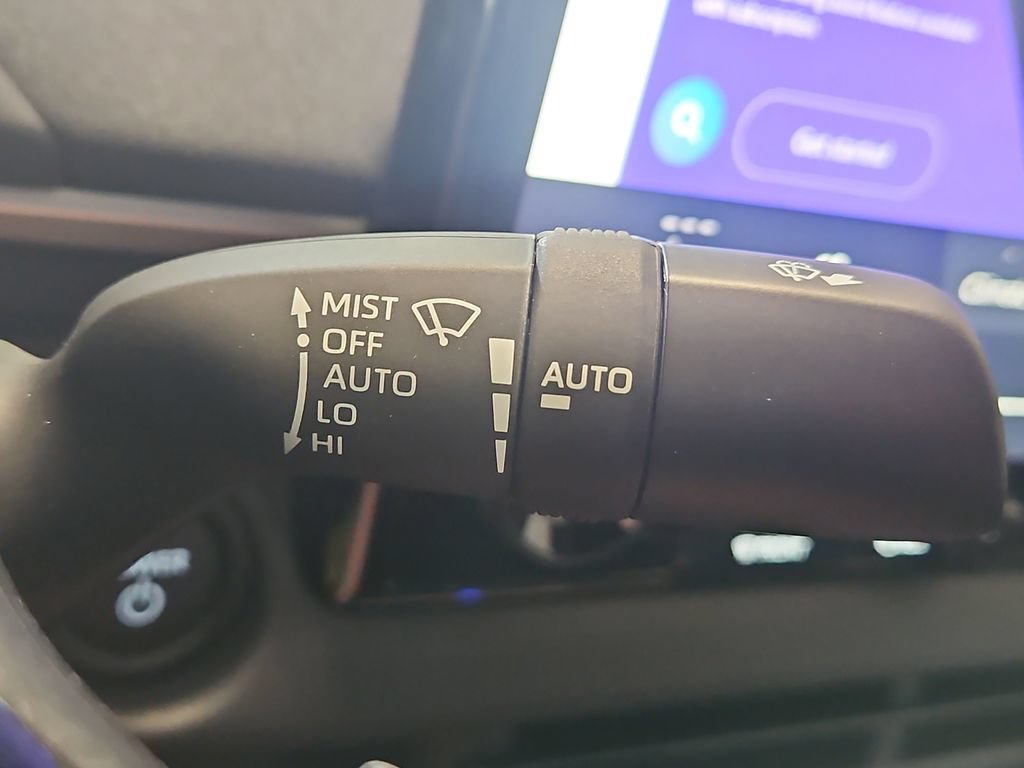 New 2026 Subaru Solterra AWD/4WD image 32