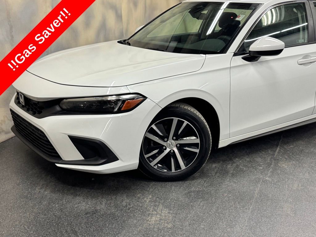 Used 2024 Honda Civic LX image 2