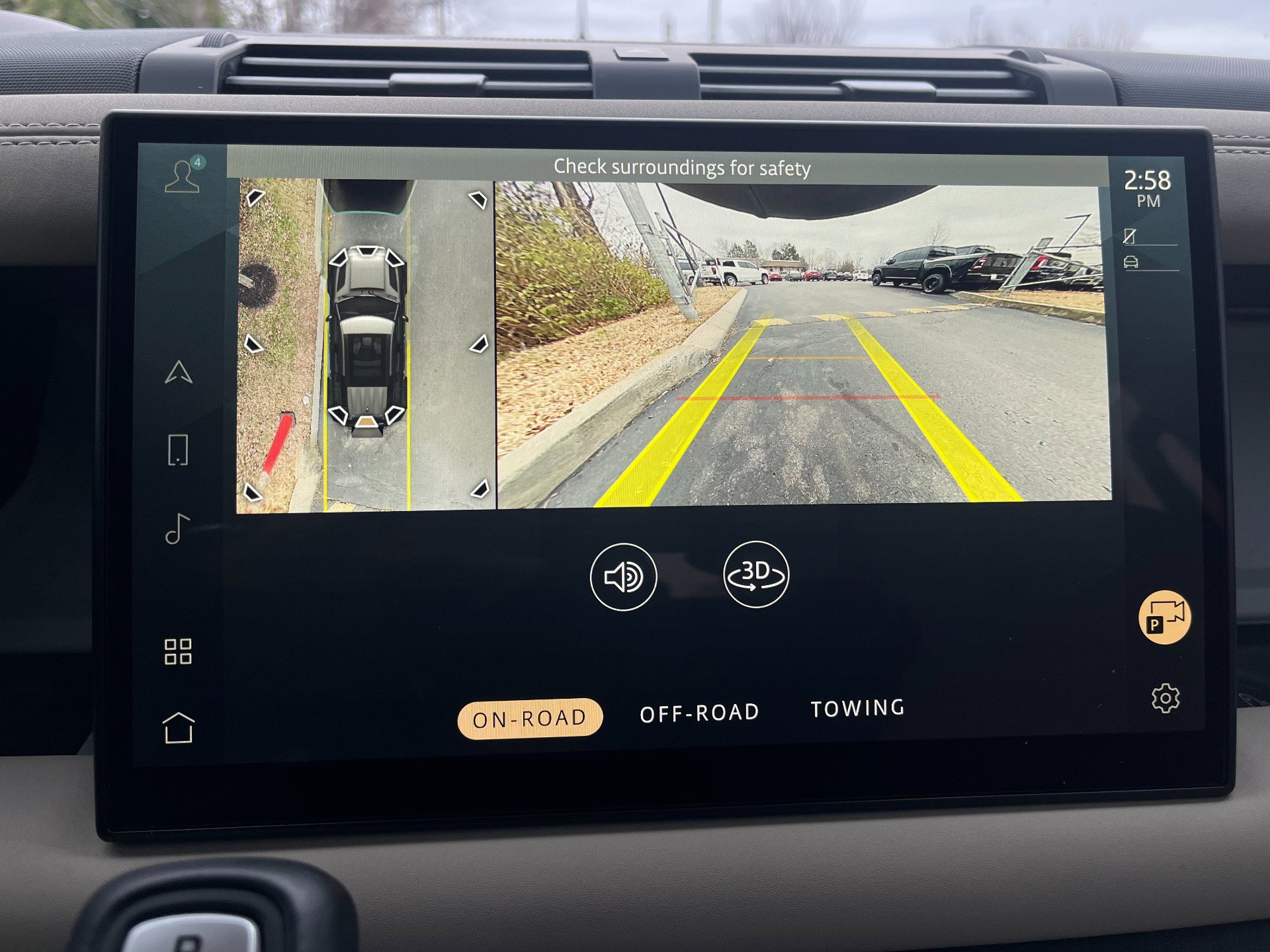 Used 2024 Land Rover Defender 110 SE image 44