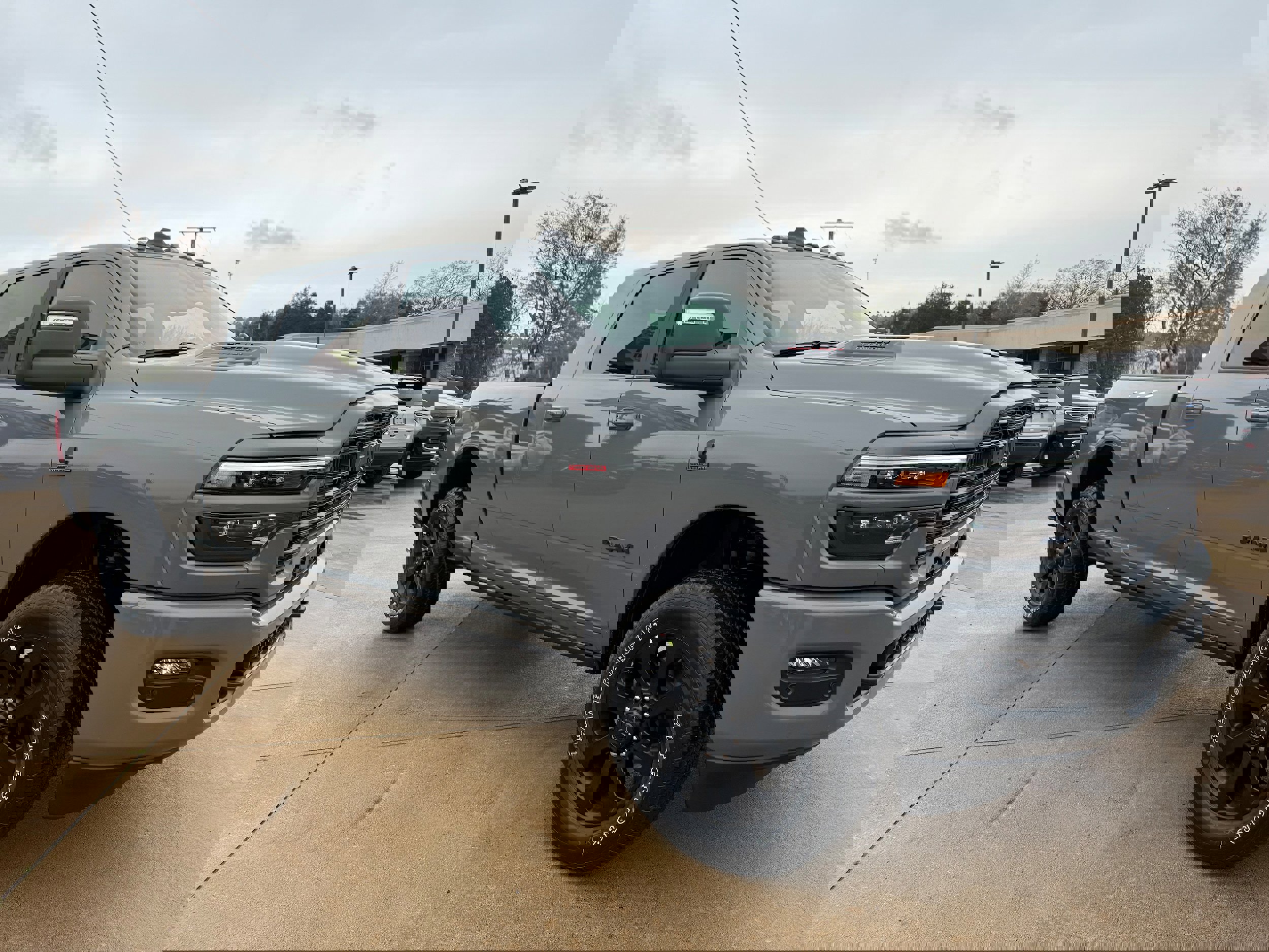New 2026 RAM 2500 Laramie AWD/4WD image 3