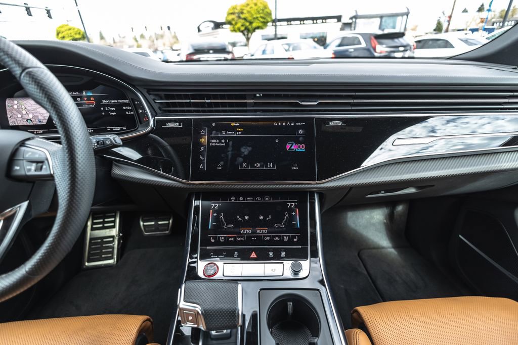Used 2023 Audi RS Q8 image 27