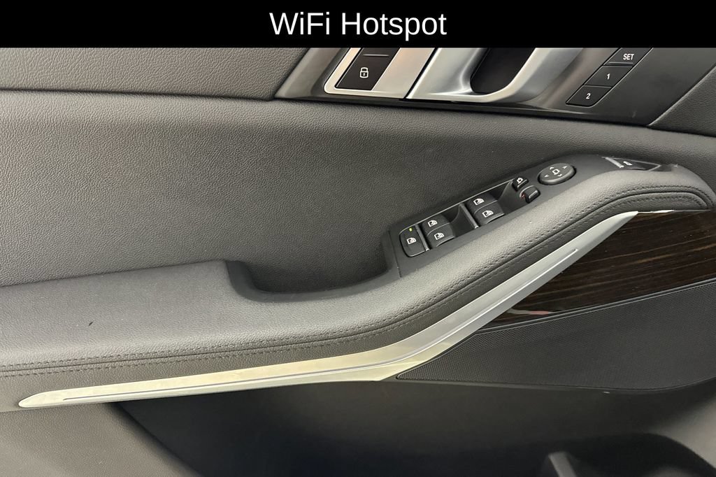 Used 2019 BMW X5 xDrive40i w/ Premium Package 2 AWD/4WD image 13