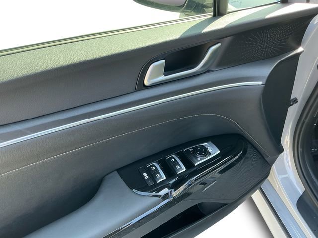 Used 2025 Kia K5 GT-Line w/ GT-Line Premium Package image 11