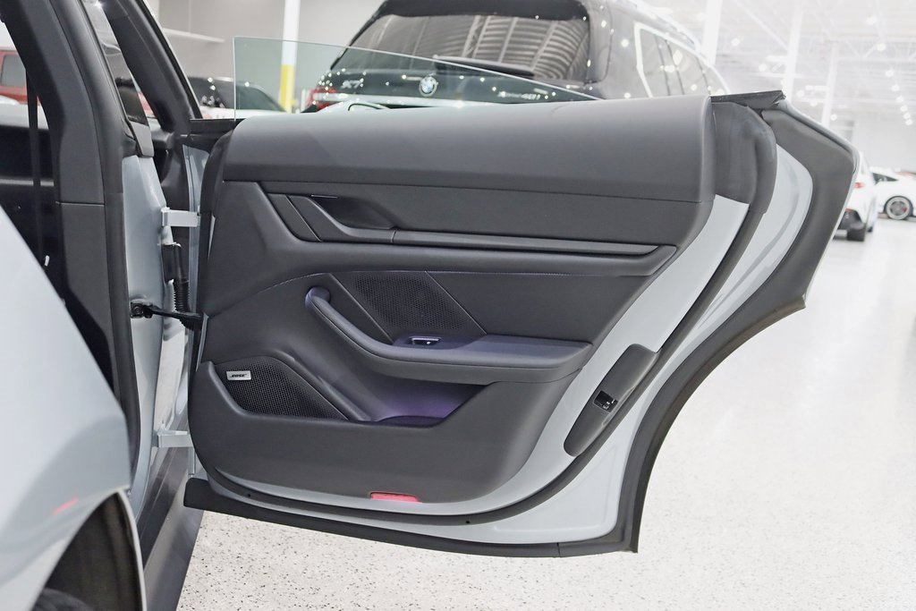 Used 2021 Porsche Taycan 4S image 38