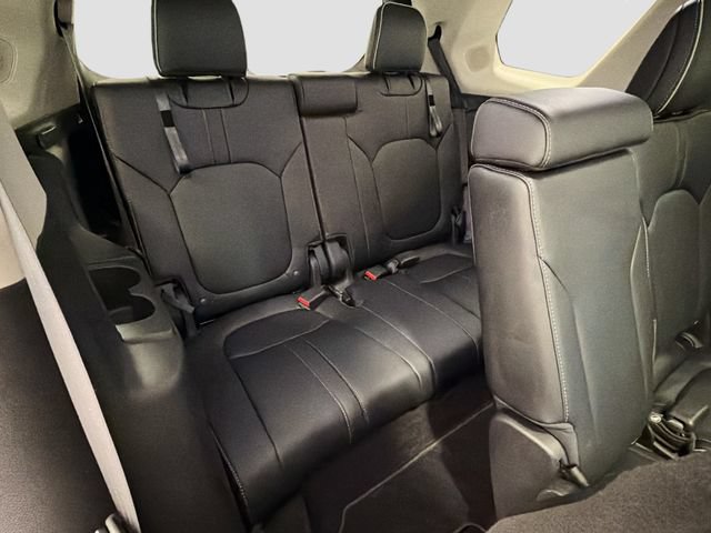 Used 2025 Honda Pilot Elite image 23