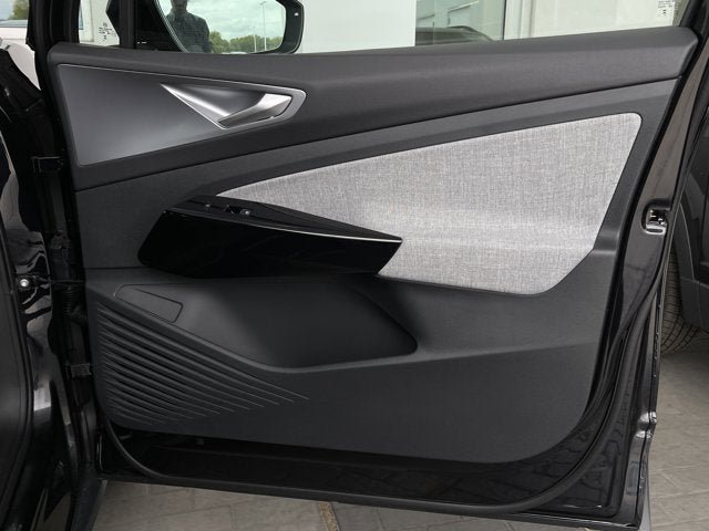 New 2025 Volkswagen ID.4 Pro RWD image 18