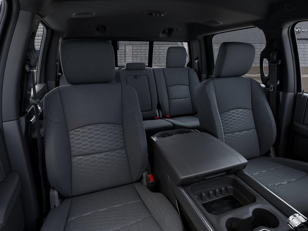 New 2026 RAM 2500 Big Horn AWD/4WD image 21