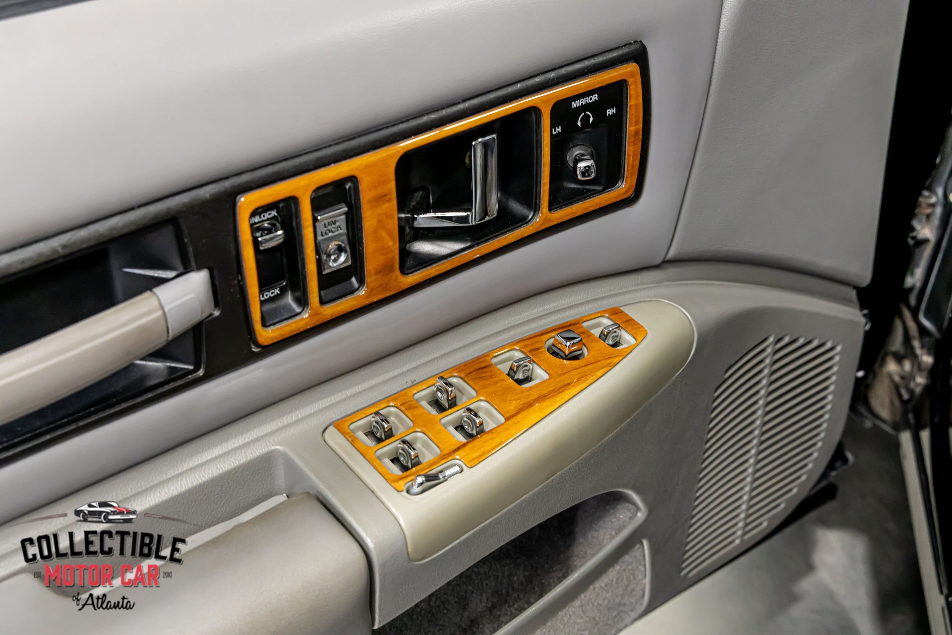Used 1996 Chevrolet Impala SS RWD image 65