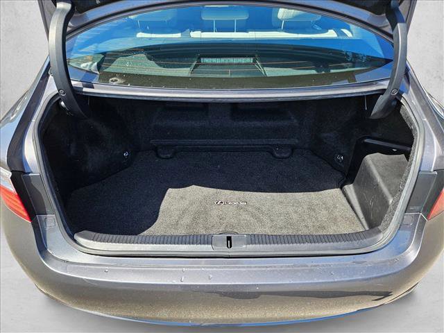 Used 2015 Lexus ES 300h w/ Premium Package w/Bamboo Trim FWD image 7