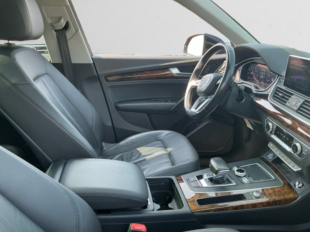 Used 2018 Audi Q5 2.0T Premium AWD/4WD image 15