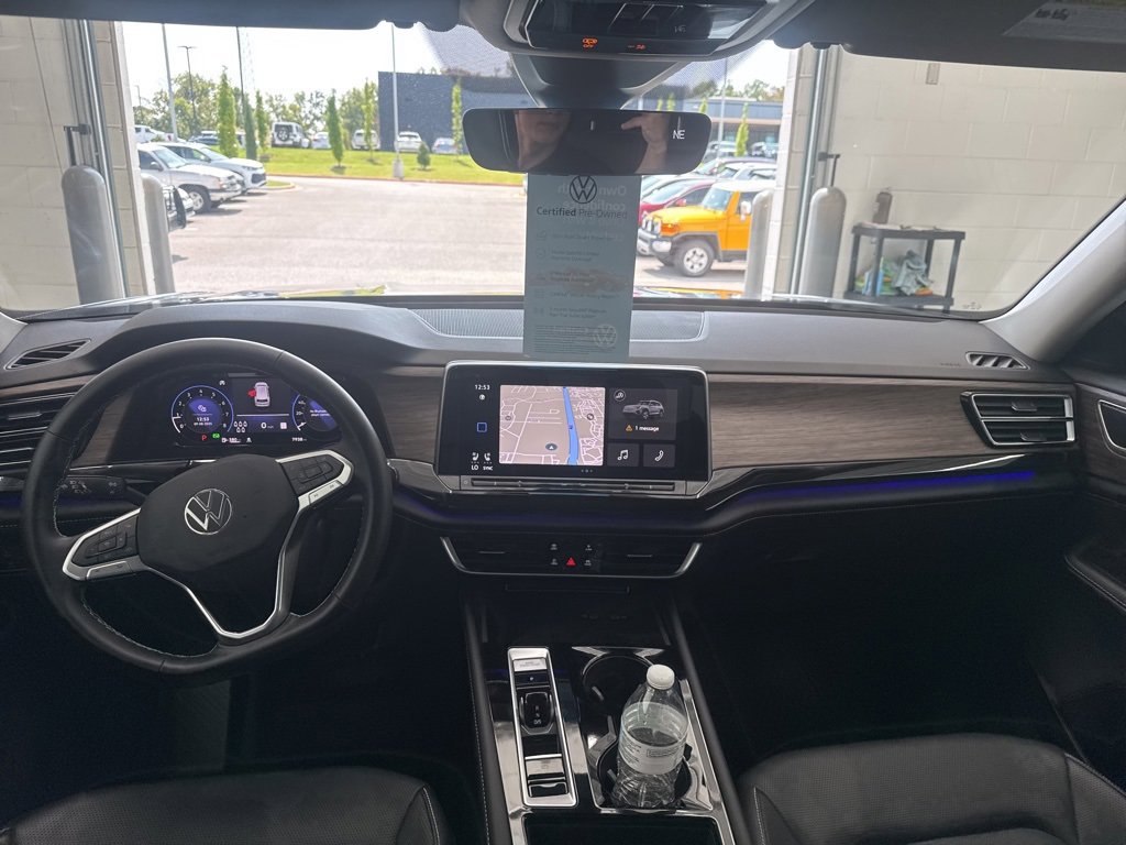 Certified 2025 Volkswagen Atlas SEL image 10