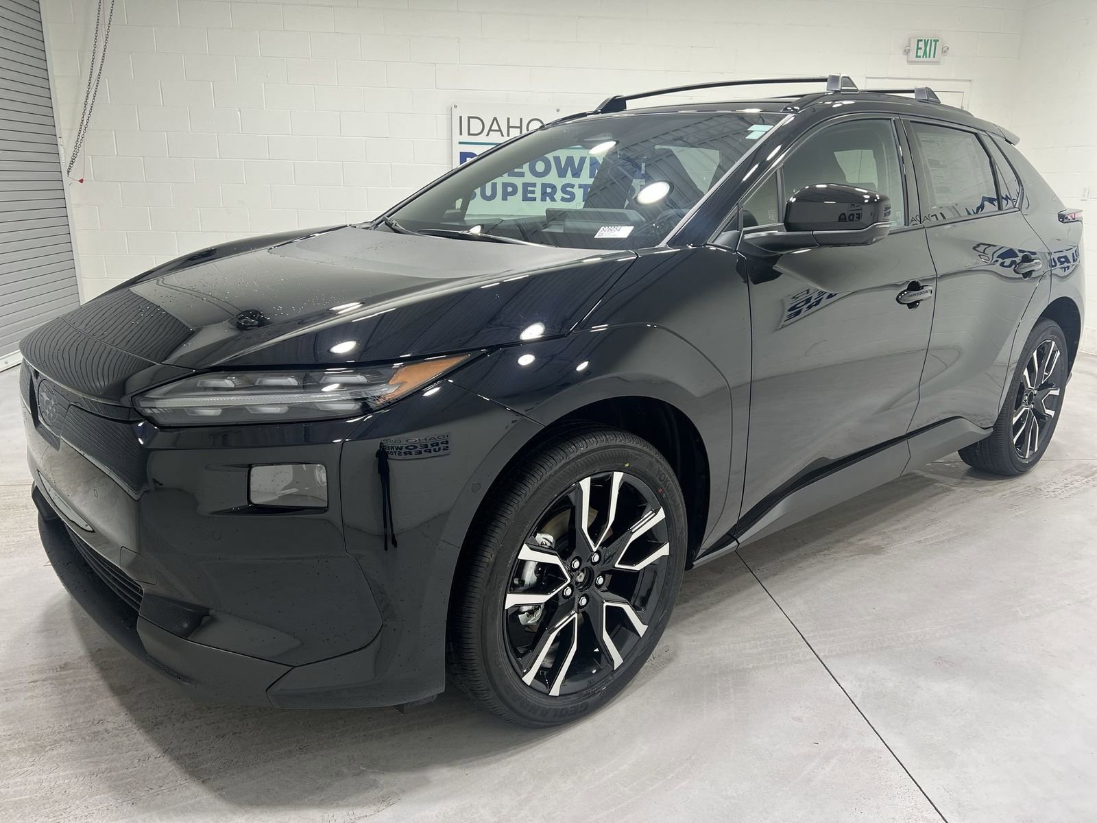 New 2026 Subaru Solterra AWD/4WD image 4