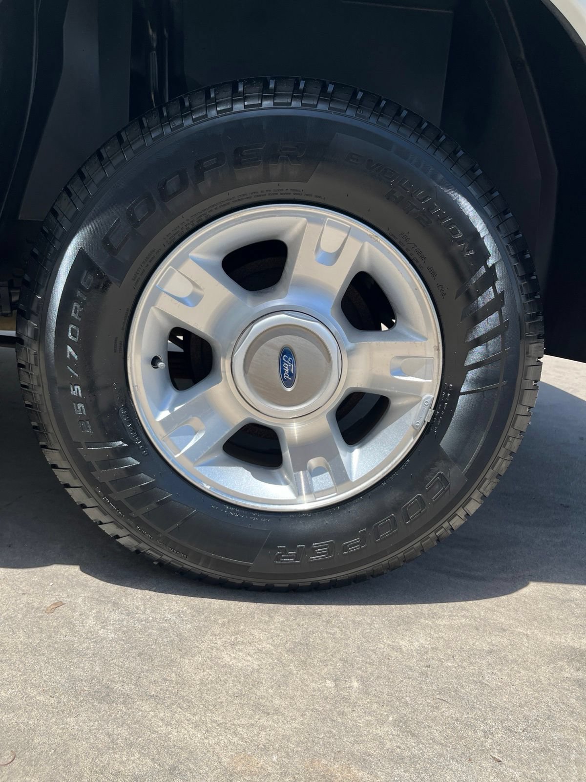 Used 2001 Ford Explorer Sport Trac 2WD image 26