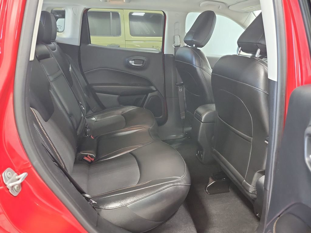 Used 2019 Jeep Compass Latitude w/ Popular Equipment Group image 15