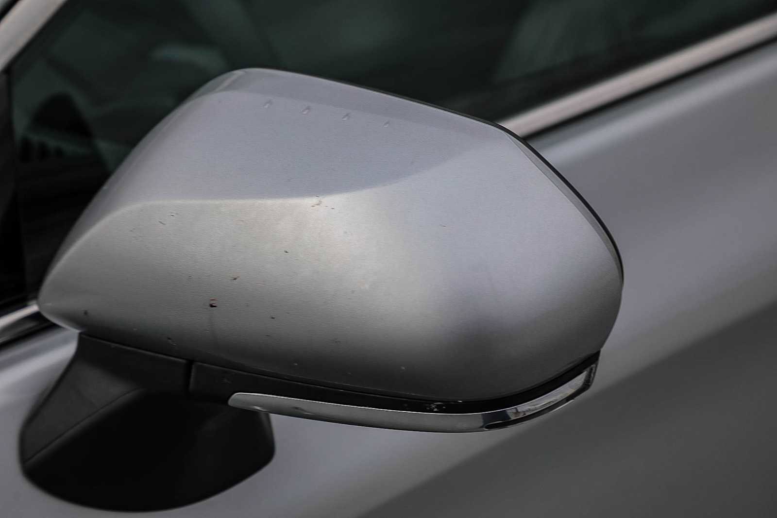 Certified 2020 Toyota Avalon Limited image 19