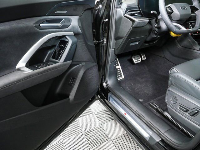 New 2026 Audi SQ5 Premium Plus image 8
