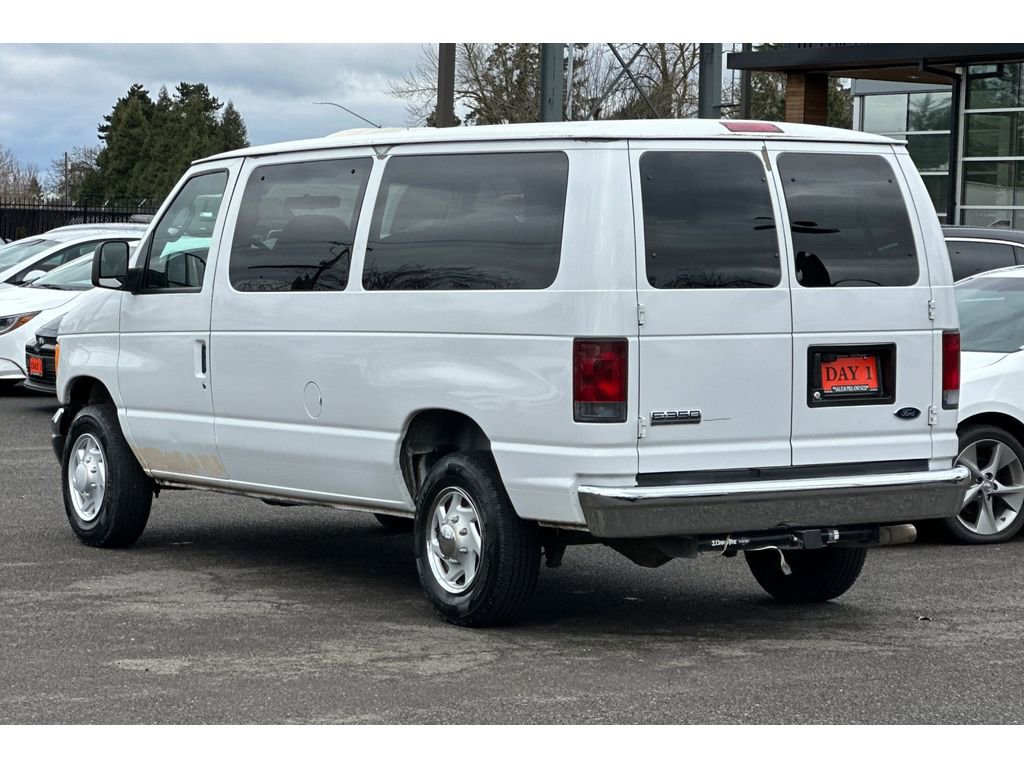 Used 2006 Ford E-350 and Econoline 350 XL image 8