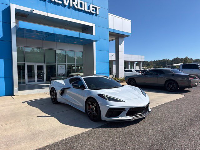 Used 2021 Chevrolet Corvette Stingray Premium Cpe w/ Z51 Performance Package RWD image 3